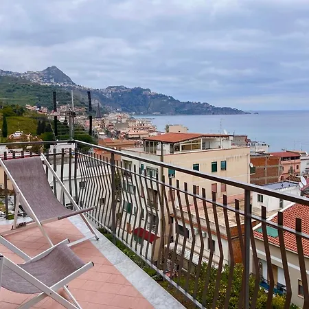 Il Tesoro Di Fea Lägenhet Giardini Naxos