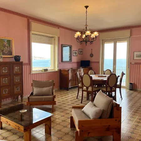 Apartamento Il Tesoro Di Fea Giardini-Naxos